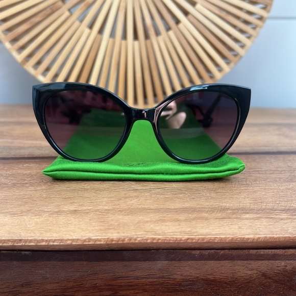 Kate spade sunglasses - Picture 3 of 13